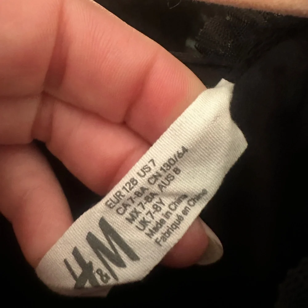 H&M Girls 7 Black Tulle Ruffled Dress - Picture 4 of 7